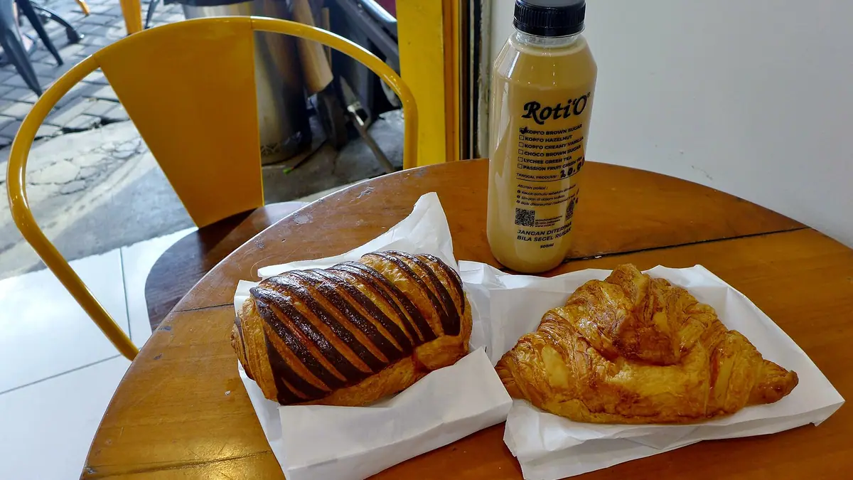 French Bakery bakes